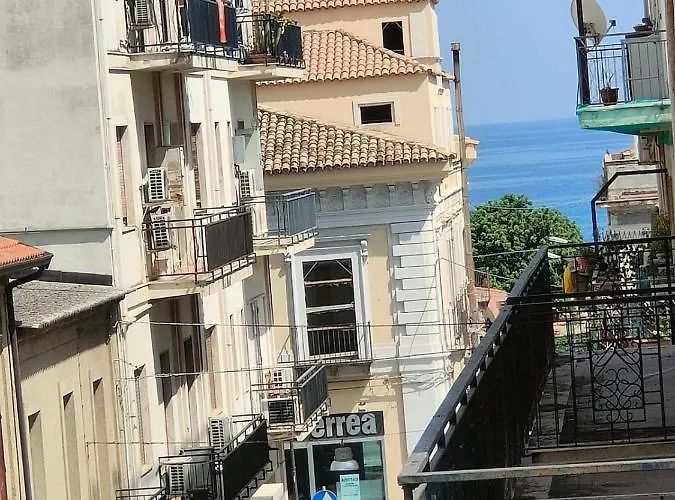 La Casa Di Carta Bed & Breakfast *