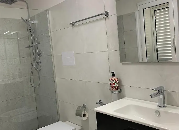 La Casa Di Carta Bed & Breakfast